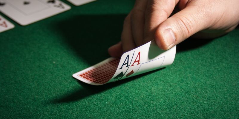 Chia sẻ cách chơi Poker tại Ku88 cho người mới